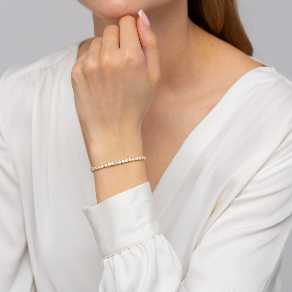 Bransoletka  z diamentami laboratoryjnymi - widok 3