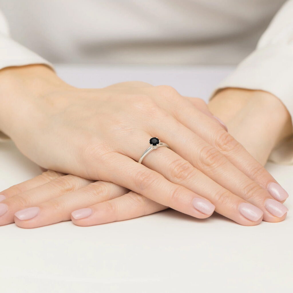 Pierścionek  Czarny Diament 0,50ct - widok 4