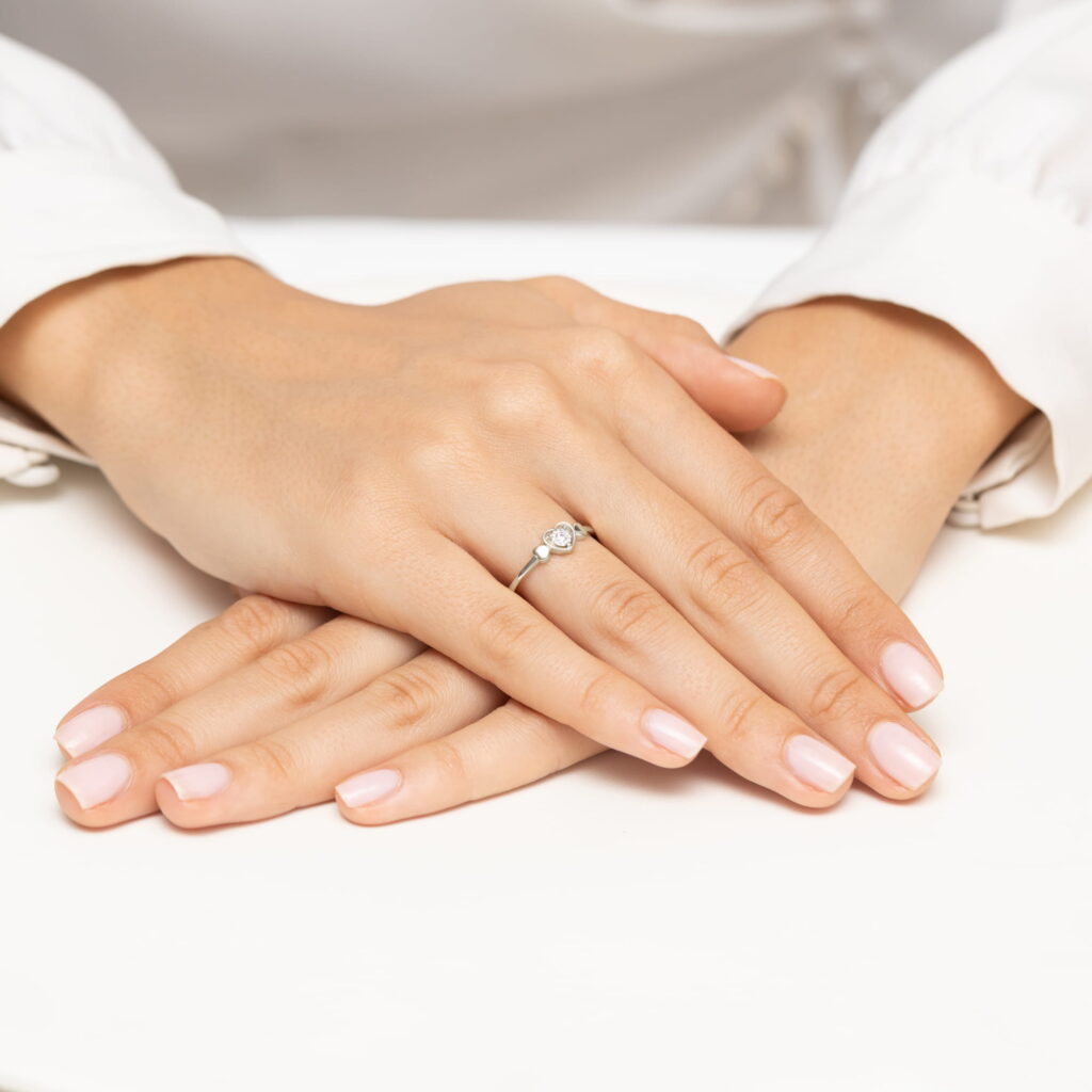 Pierścionek  Diament 0,03ct - widok 4
